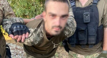 На Дніпропетровщині суд виніс вирок військовослужбовцю-дезертиру, який мало не вбив дружину та доньку
