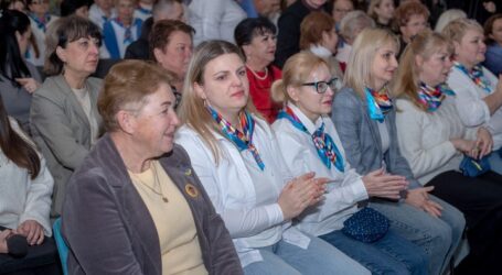 Перша школа, що була відкрита на Лівобережжі:в Кам’янському свій піввіковий ювілей відзначив ліцей №40