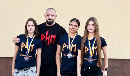 Кам’янчани здобули нагороди на чемпіонаті України з класичного паверліфтингу