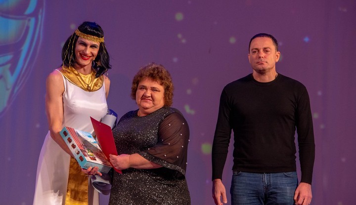 Театр імені Лесі Українки в Кам'янському відзначив потрійний ювілей - ФОТО