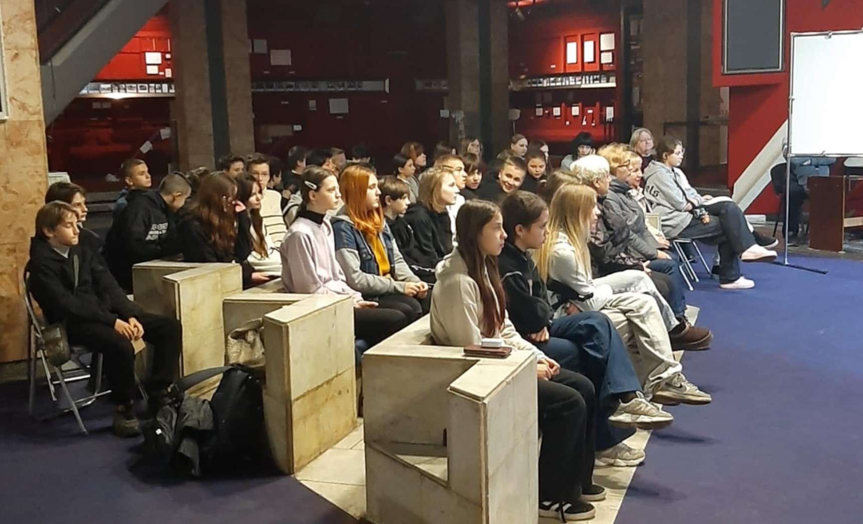 В Музеї історії Кам'янського відкрилась нова виставка, присвячена історії кобзарства - ФОТО