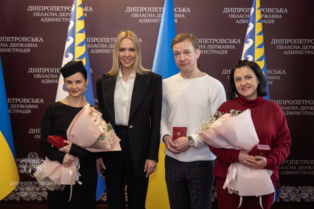 Актриса театру Кам'янського Юлія Жиліна отримала відзнаку «Заслужена артистка України» - ФОТО