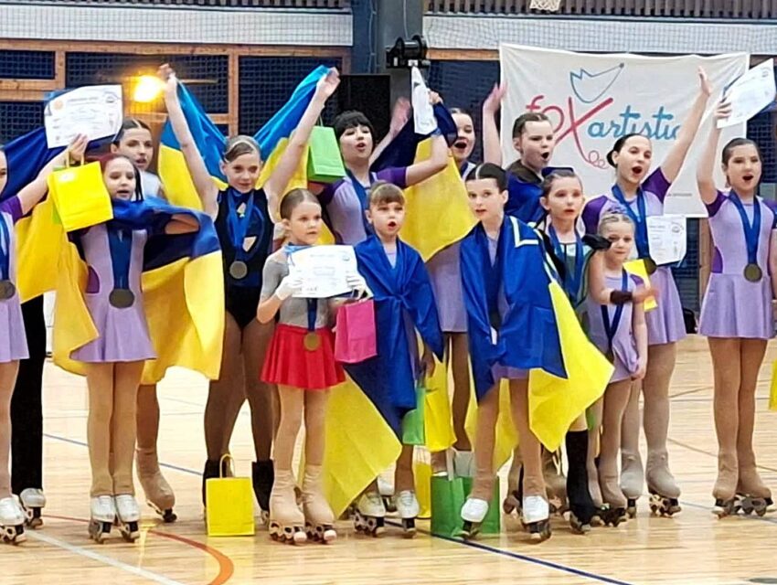 Фігуристки з Кам’янського завоювали понад два десятки нагород на Кубку світу