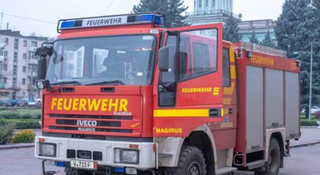 Німецькі партнери привезли та передали Кам’янському пожежний автомобіль