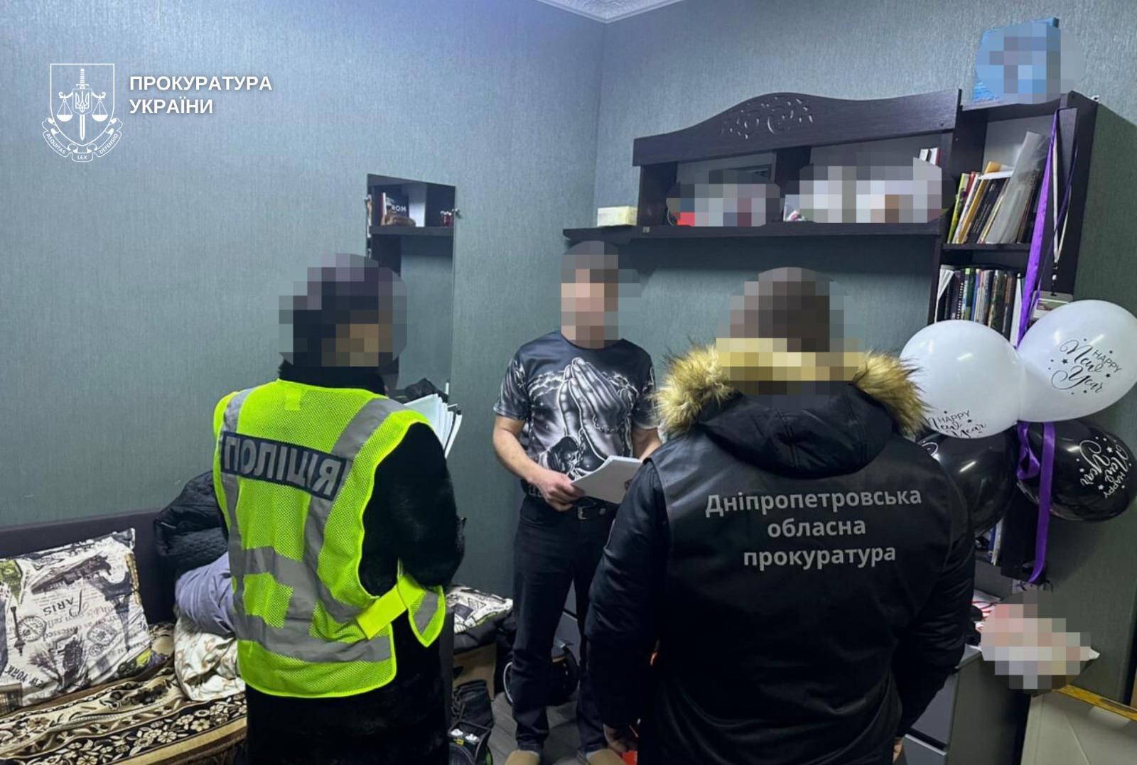 На Дніпропетровщині викрили банду псевдореабілітологів, які утримували «на лікуванні» людей з залежностями (ВІДЕО) - ФОТО