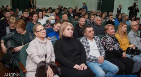 Волонтерську спільноту Кам’янського привітали з професійним святом