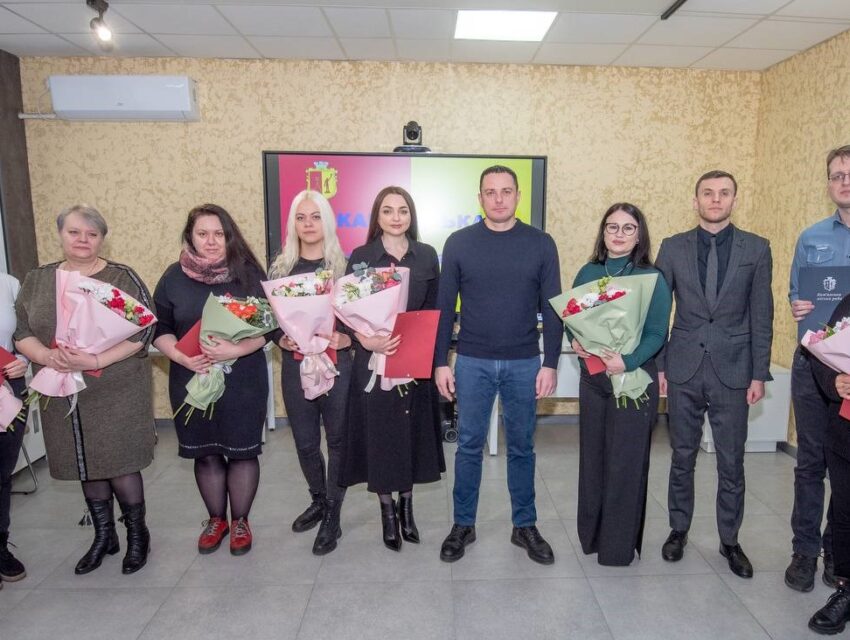 В Кам’янському з професійним святом привітали працівників державної виконавчої служби