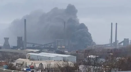 У Дніпрі масштабна пожежа в районі коксохімічного підприємства