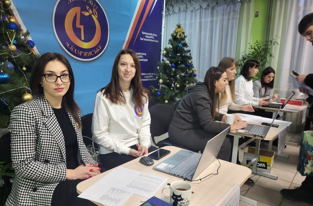Понад 130 проєктів-переможців юних науковців з Кам'янського рекомендовано до участі в обласному етапі конкурсу-захисту проєктів МАН - ФОТО