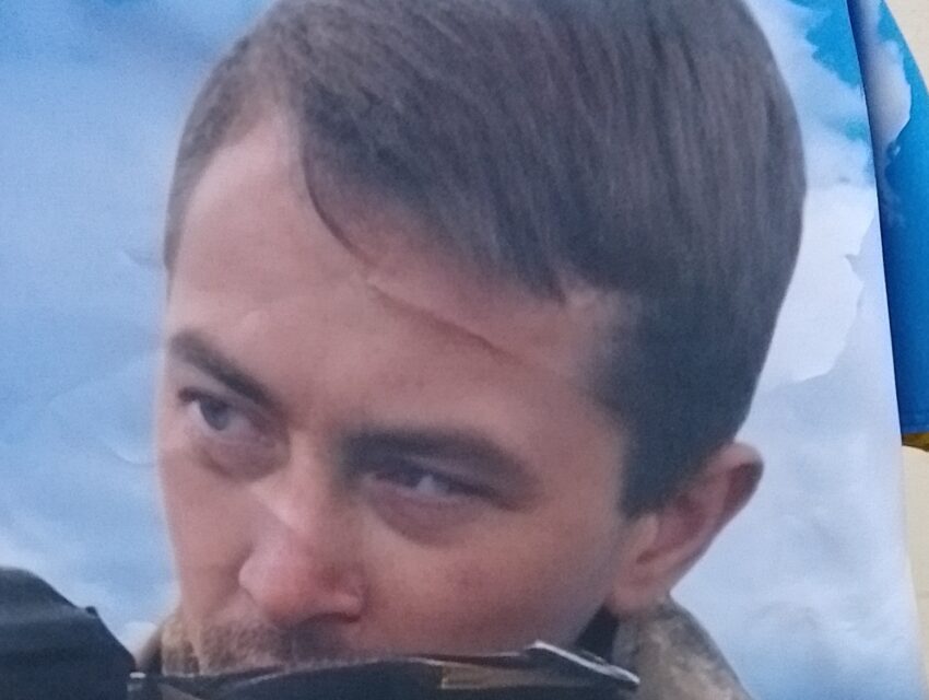 В Кам’янському колекція Музею історії міста поповнилась експонатами воїна Володимира Савіцького