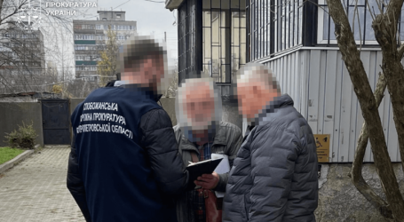 Залишив у тілі пацієнтки хірургічну серветку: у Дніпрі судитимуть хірурга-онколога