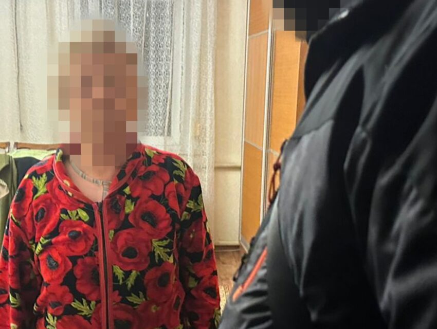 Продавали фіктивні меддовідки: понад 300 тис. доларів США виявили в очільниці однієї із районних ВЛК на Дніпропетровщині