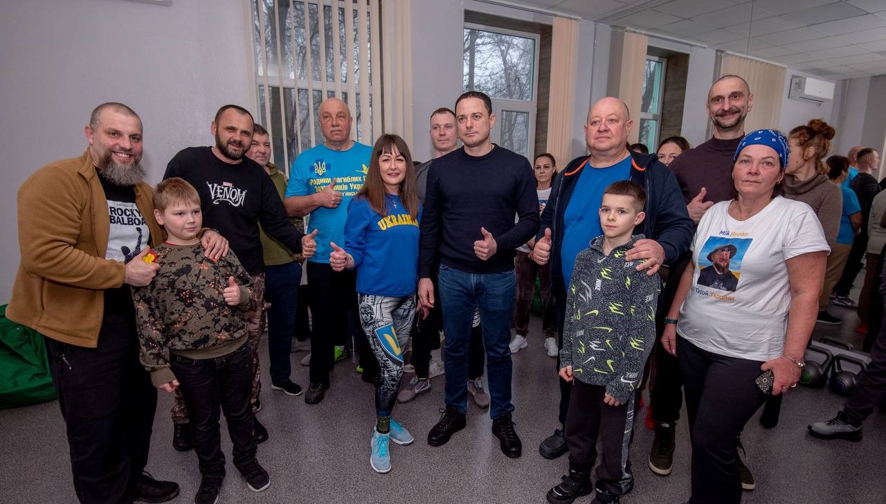 Не про перемоги, а про живе спілкування: в Кам'янському відбувся захід "Єдність через спорт" - ФОТО