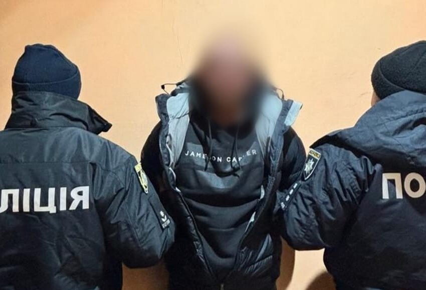 В Кам’янському чоловік зарізав знайомого та втік на його авто