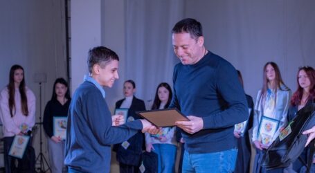 В Кам’янському відбулось нагородження переможців Конкурсу «Бюджет участі. ДІТИ – 2025»