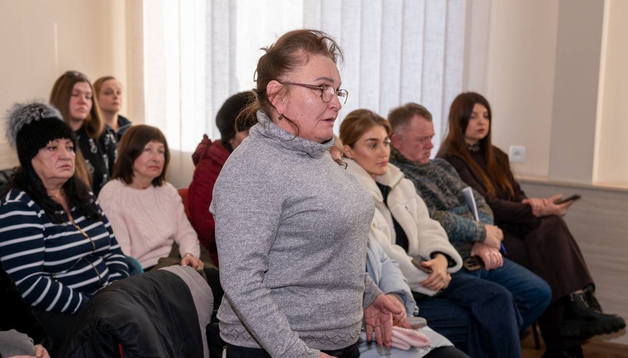 Опалення, відключення електрики, графіки тощо: головний енергетик Дніпропетровщині відповідав на питання мешканців Кам'янського - ФОТО