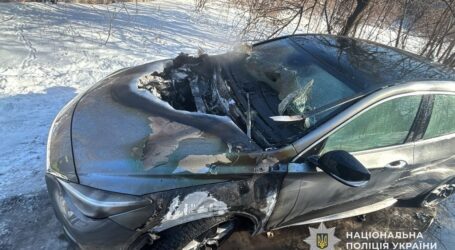 В Кам’янському затримали 16-річного підпалювача авто