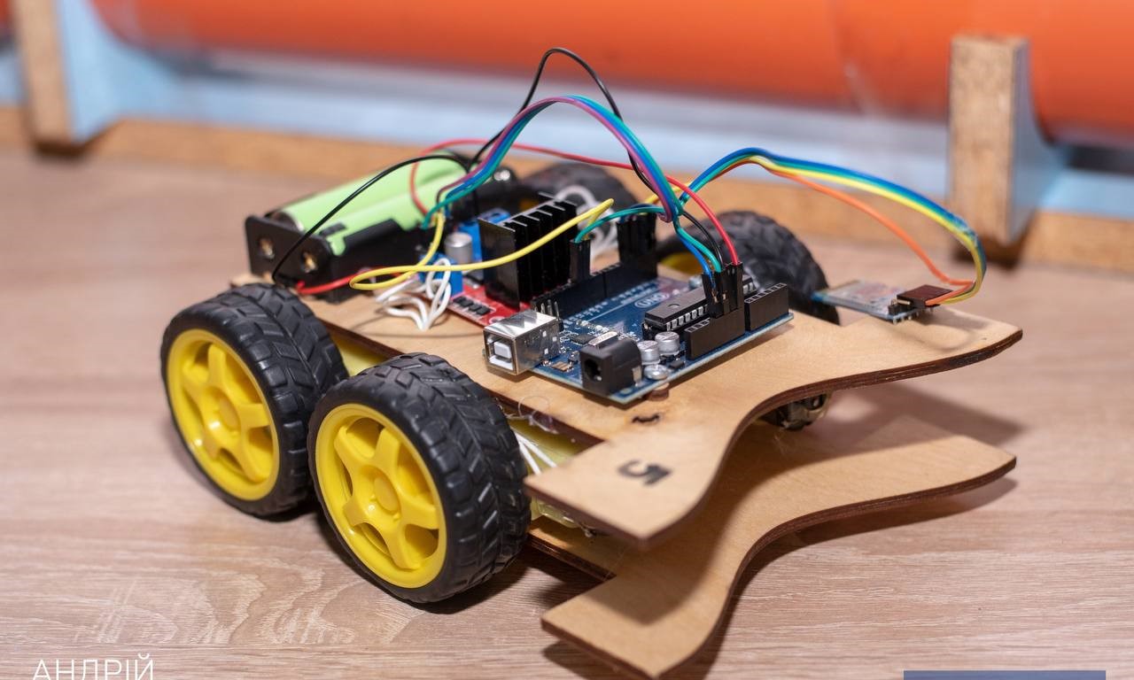 В Кам'янському нагородили переможців фестивалю з робототехніки «Robo4You-2026» - ФОТО