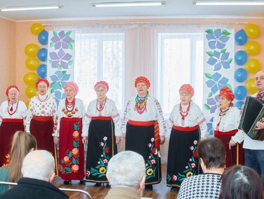 Урочистий захід до Дня Соборності України відбувся в центрі надання соцпослуг у Кам’янському
