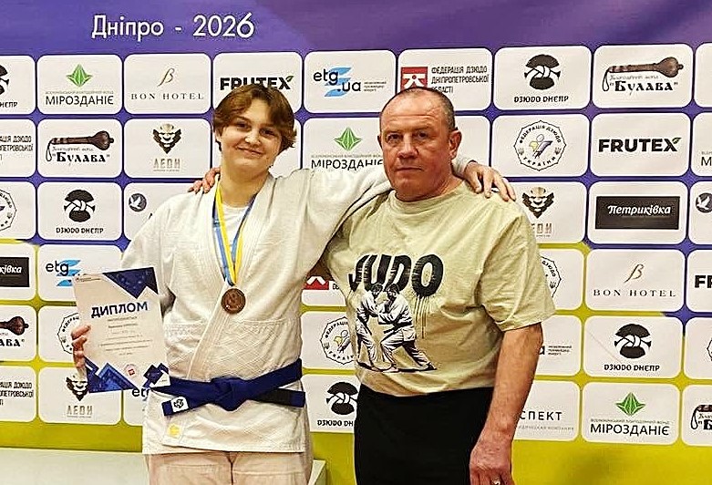 Дзюдоїстки з Кам'янського здобули дві нагороди на чемпіонаті Дніпропетровщини - ФОТО