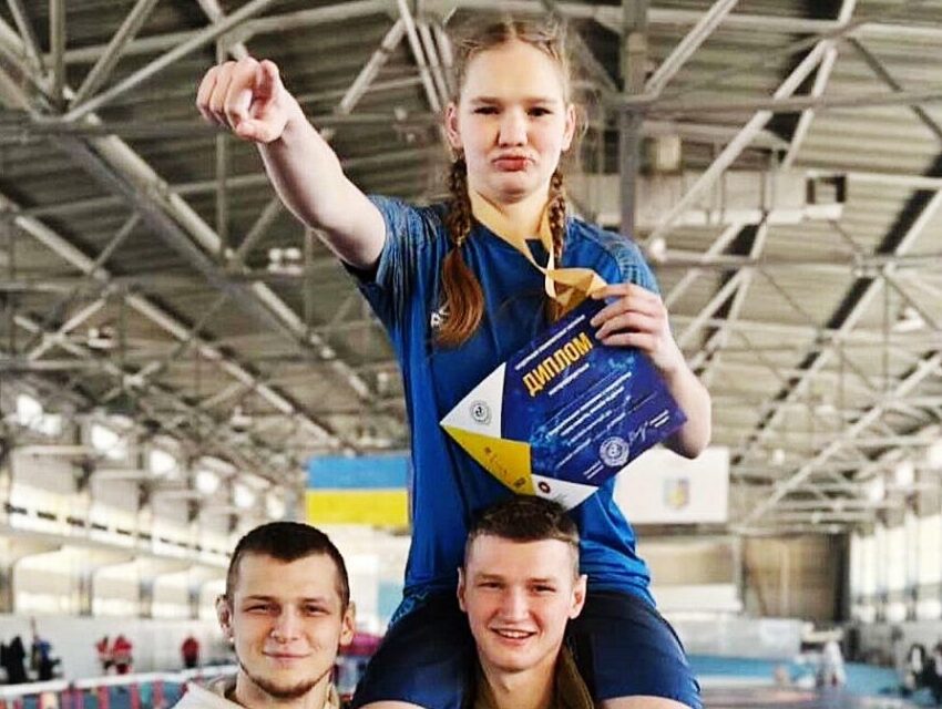 Кам`янчанка Єлизавета Стогній стала переможницею Всеукраїнського турніру з панкратіону