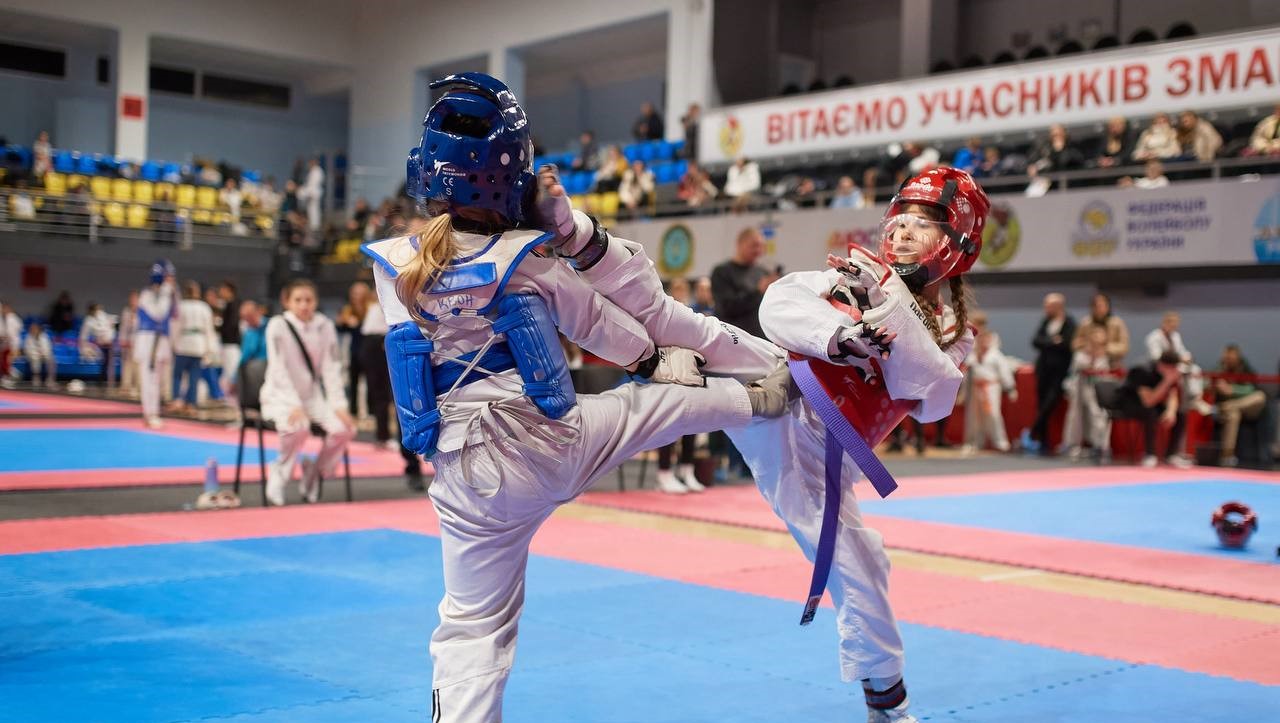 В Кам’янському відбувся Відкритий чемпіонат міста з тхеквондо - ФОТО
