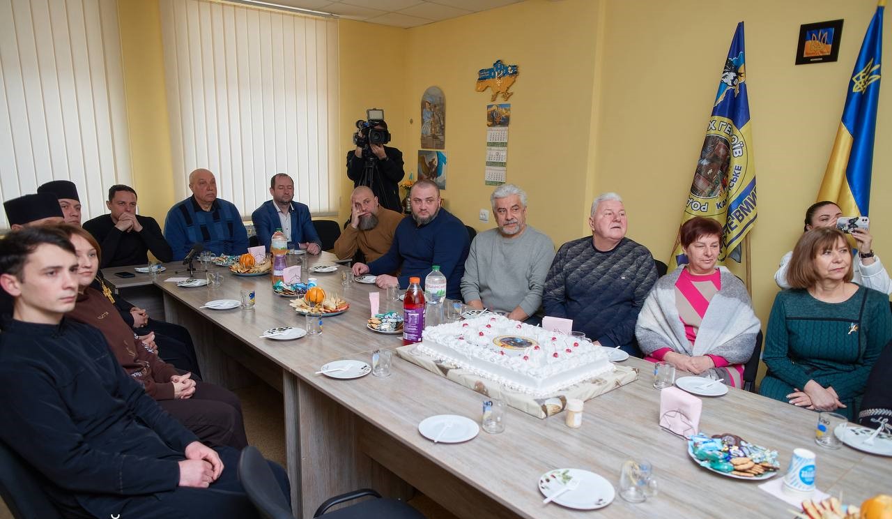 Через особисту трагедію до допомоги іншим: в Кам'янському вже три роки офіційно працює ГО «Родини загиблих Героїв захисників України» - ФОТО
