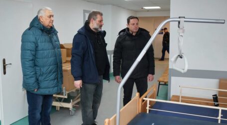 Лікарня швидкої меддопомоги в Кам’янському тримала обладнання від благодійників