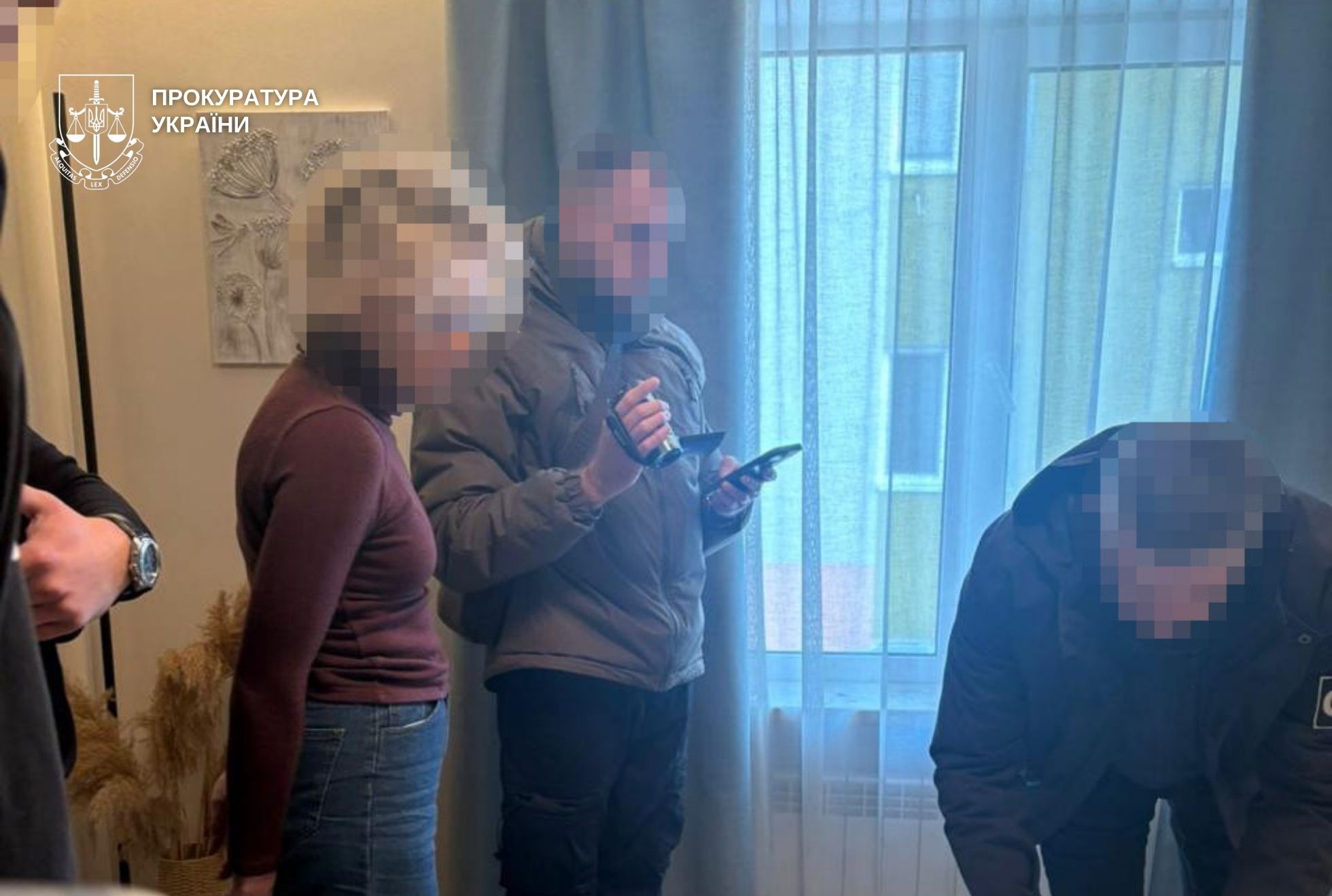 Вимагали за поховання в десять разів більше офіційної плати: на Дніпропетровщині депутат зі спільниками «заробляли» на родичах померлих - ФОТО