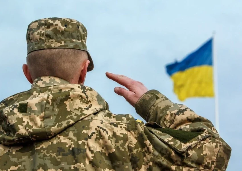 Дніпропетровщина друга після столиці за кількістю сплати військового збору
