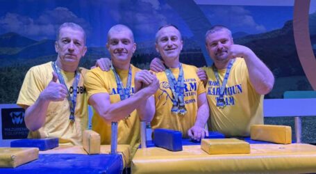 Золотий дубль кам’янчанина Євгена Воронова на чемпіонаті України з армрестлінгу