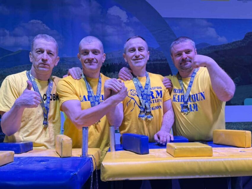 Золотий дубль кам’янчанина Євгена Воронова на чемпіонаті України з армрестлінгу