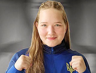 Спортсменка з Кам’янського Олена Черноколенко стала призеркою Всеукраїнського турніру з боксу