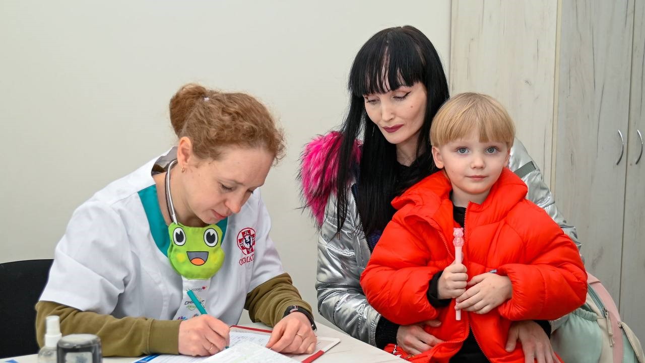 Понад 300 дітей з Кам'янського візьмуть участь у програмі «Скарбничка здоров’я», що розпочала свою роботу в місті - ФОТО