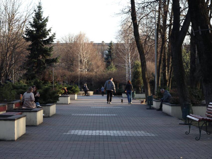 Ворог влучив вночі в багатоповерхівку в Дніпрі, в Кам’янському минулось без надзвичайних подій