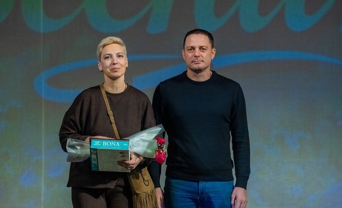 В Кам'янському з прийдешнім святом вітали військовослужбовиць, волонтерок та представниць місцевого самоврядування й правоохоронних органів - ФОТО