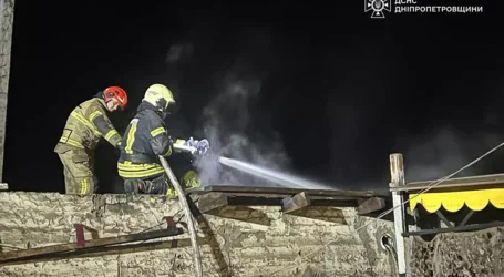 В Кам’янському вчора ввечері горів гараж на вул. Спортивній