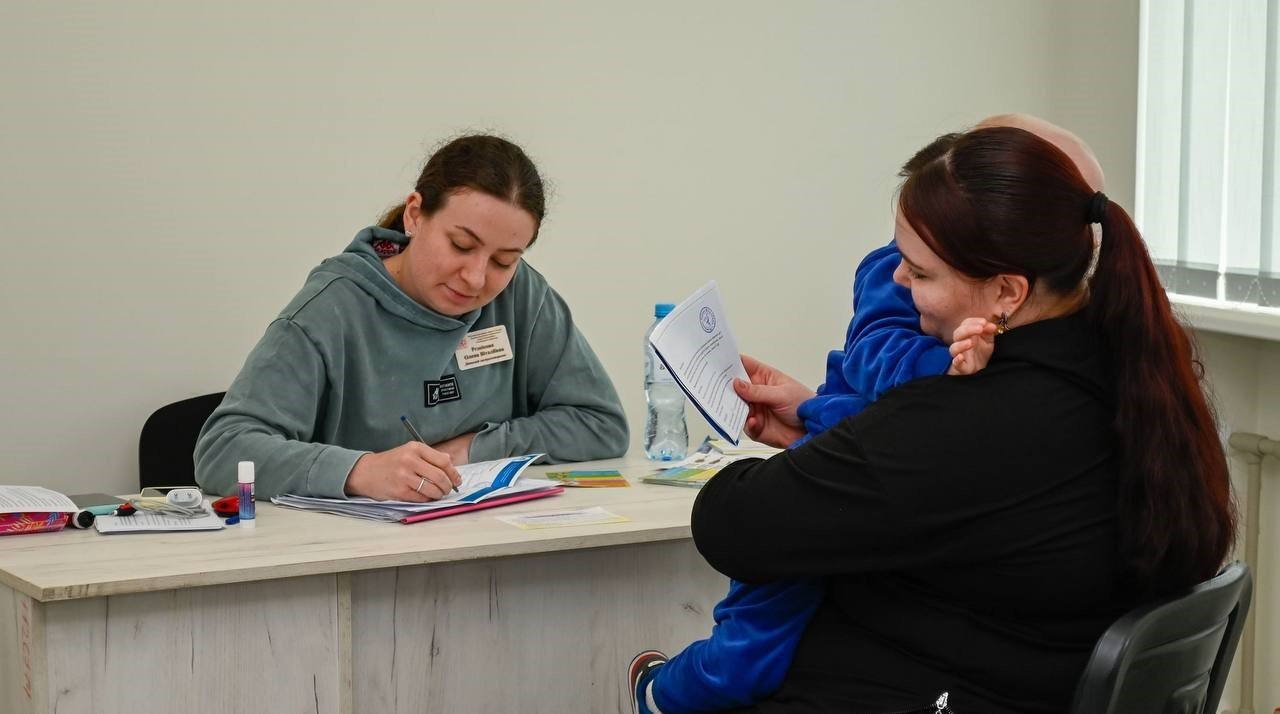 Понад 300 дітей з Кам'янського візьмуть участь у програмі «Скарбничка здоров’я», що розпочала свою роботу в місті - ФОТО
