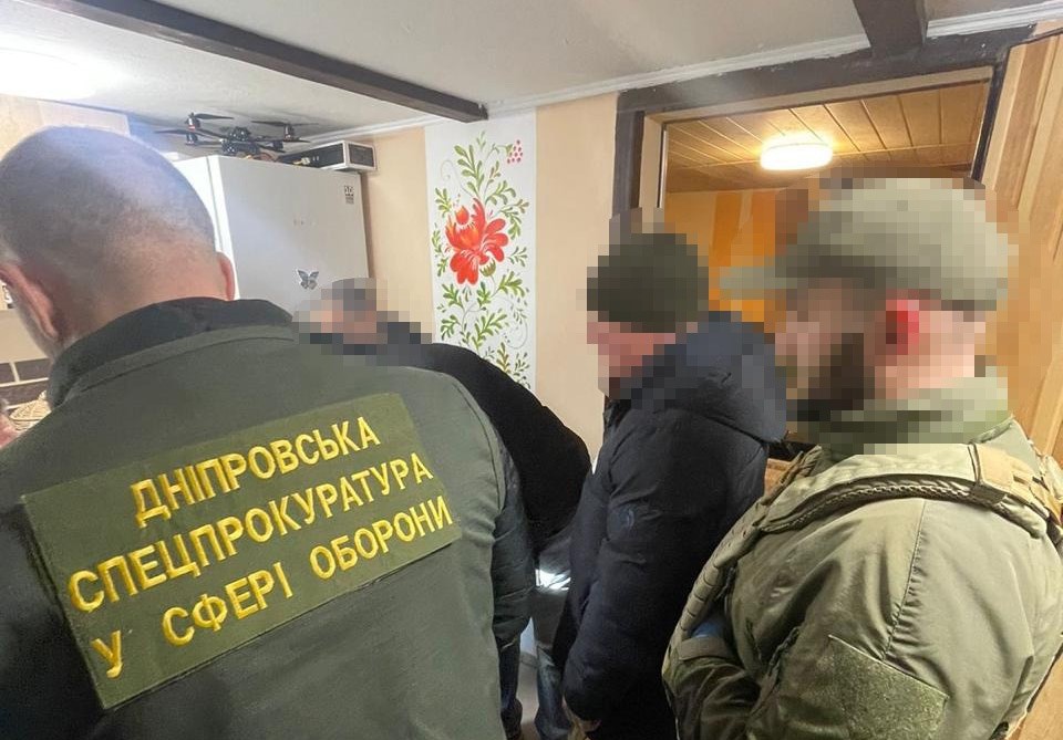 Мільйонні розкрадання на фортифікаціях на Дніпропетровщині: підозрюються посадовці військової частини - ФОТО