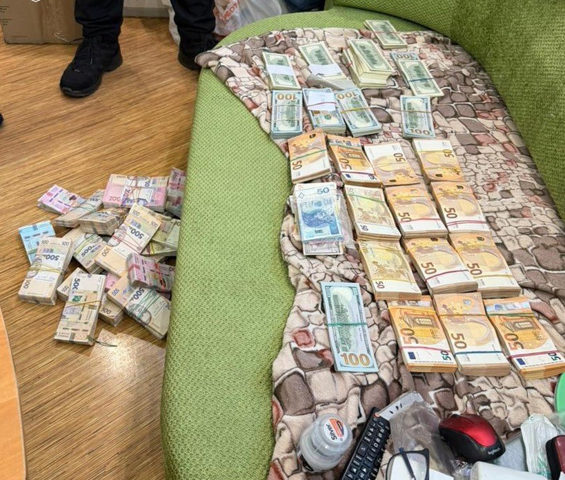 Мільйонні розкрадання на фортифікаціях на Дніпропетровщині: підозрюються посадовці військової частини - ФОТО