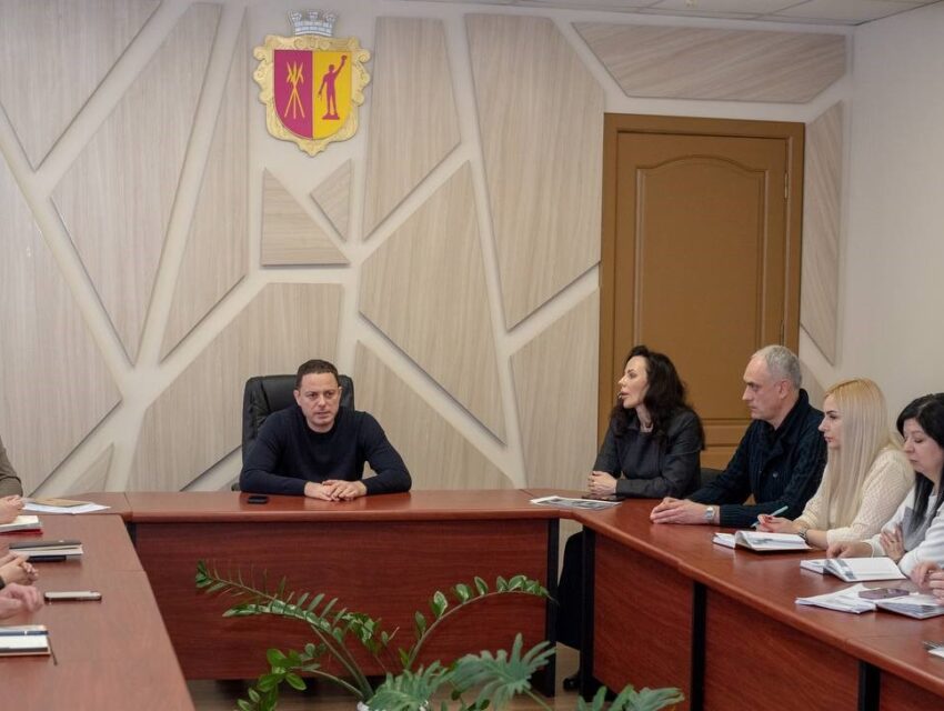 Обґрунтованість витрат та прозорість процедур: в Кам’янському проаналізували зауваження щодо закупівель через систему ProZorro
