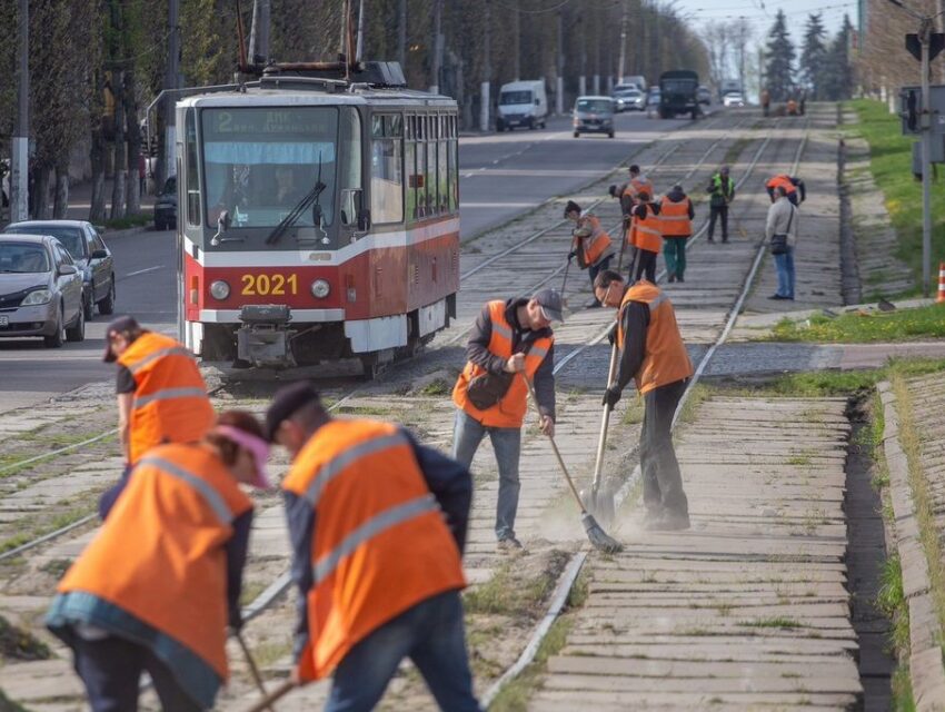 В Кам’янському планують велике прибирання після зими до Великодних свят