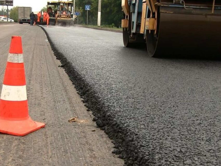 В Кам’янському почали ремонти доріг на центральних проспектах та на мостовому переході через Дніпро