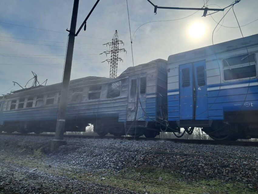 Зросла кількість постраждалих через атаку на приміський поїзд на Дніпропетровщині