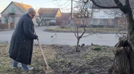 Мешканці Кам’янського вийшли на толоки
