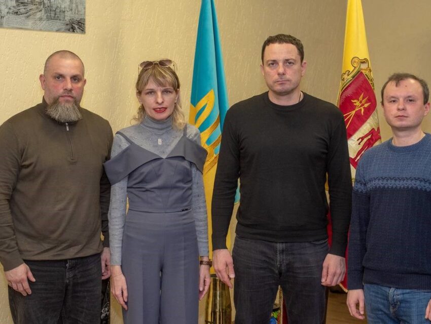 В Кам’янському підтримують проєкти, ініційовані представниками родин військовополонених та безвісти зниклих захисників.
