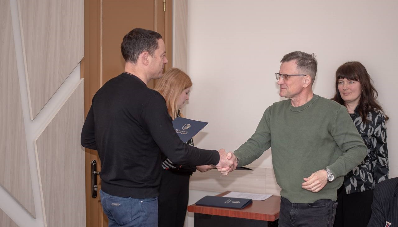 В Кам'янському вшанували пам'ять ліквідаторів аварії на Чорнобильській АЕС - ФОТО