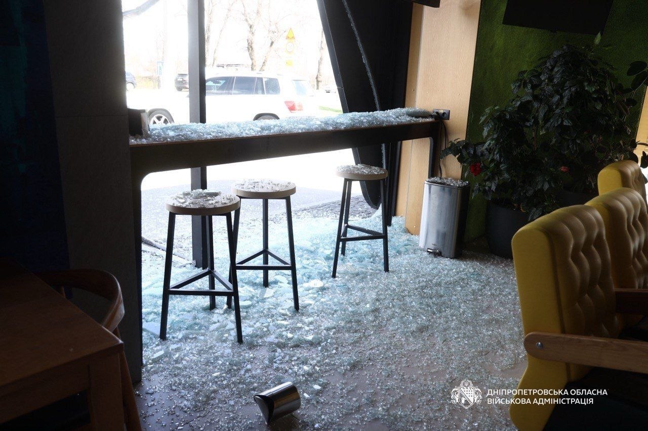 Через сьогоднішню атаку на Дніпро 15 людей зазнали поранень - ФОТО
