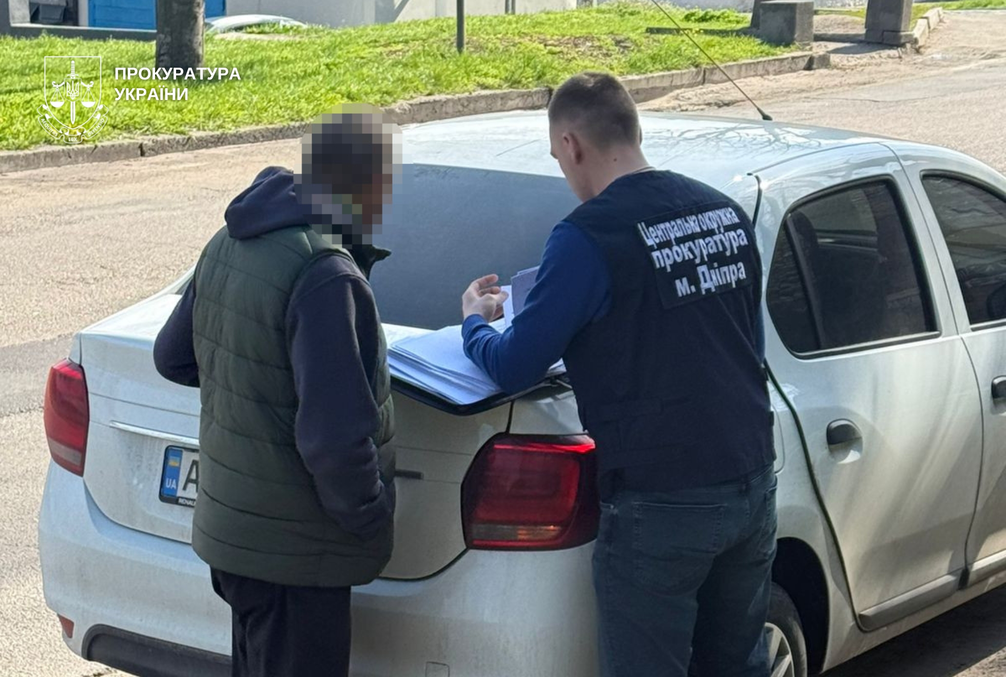 Фіктивне працевлаштування до медзакладу: в Дніпрі повідомлено про підозру ексдиректорці лікарні та її спільникам - ФОТО