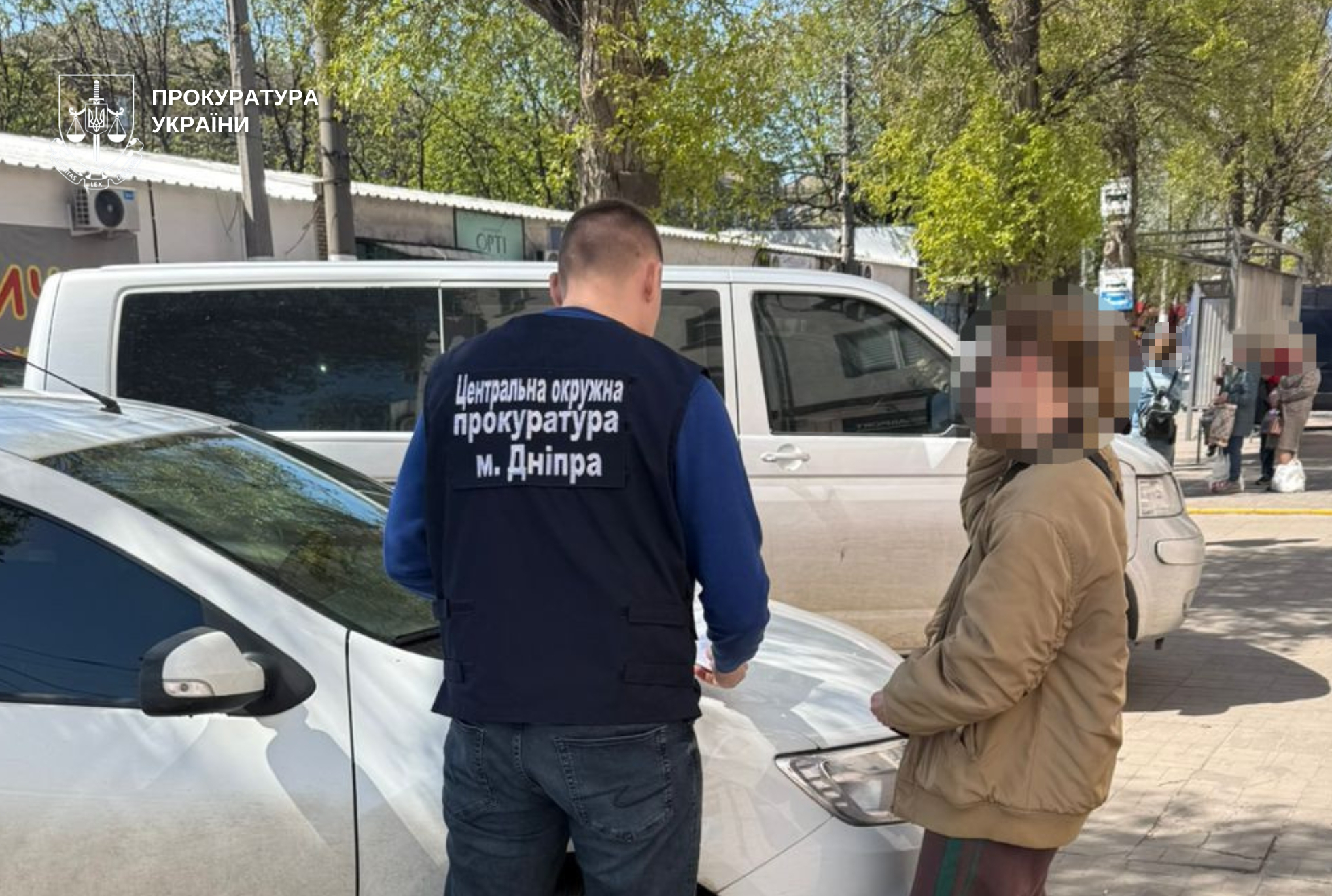 Фіктивне працевлаштування до медзакладу: в Дніпрі повідомлено про підозру ексдиректорці лікарні та її спільникам - ФОТО